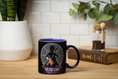 Vista 5 de Silver Buffalo Wednesday Addams Not Weird Everyone Else, taza de cerámica Miércoles no es raro