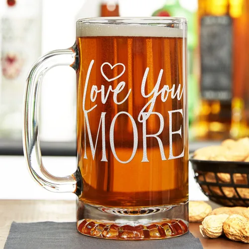 Vista 2 de Love You More - Taza de cerveza de 25 onzas, regalo único de cumpleaños para mujeres y hombres, parejas, bodas, aniversarios