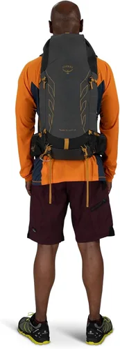 Vista 13 de Osprey Talon Velocity 30L Mochila de senderismo para hombre, gris, talla S Carbón oscuro/Amarillo Tumbleweed