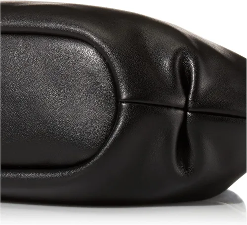 Vista 4 de The Drop Bolso Addison de volumen suave con asa superior para mujer