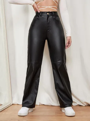 Vista 6 de WDIRARA Pantalones largos con bolsillo inclinado y pierna recta, de alta elasticidad, con aspecto de cuero, para mujer