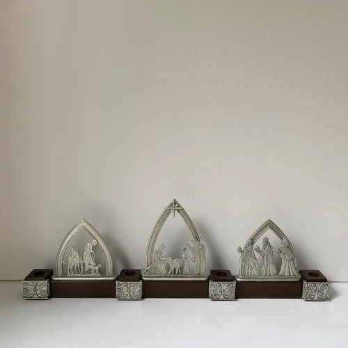 Vista 3 de Cathedral Art Abbey & CA Gift Nativity Adviento con juego de velas en caja, multicolor