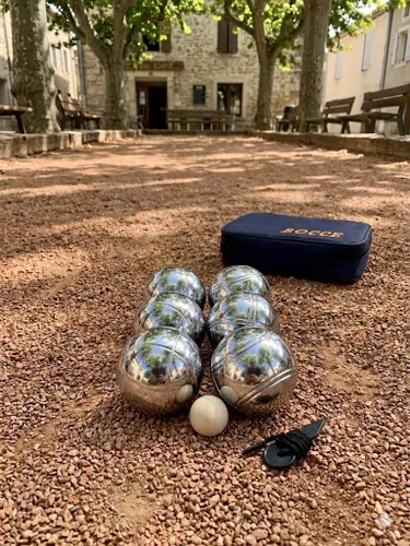 Vista 2 de BuyBocceBalls Listado -2.874 in Bocce Metal y Petanca Set con 6 Bolas de Plata y Bolsa Negra - Individual