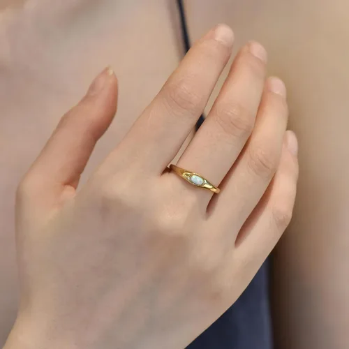 Vista 3 de Signet Rings for Women, 14K Gold Plated Dainty Rings OvalHeart Created Opal Ring Size 5-10