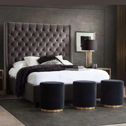 Vista 2 de Park Avenue - Cama de tamaño Queen con alas vintage en terciopelo gris ahumado por Diamond Sofa