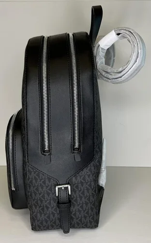Vista 6 de MICHAEL Michael Kors Jaycee - Mochila grande con bolsillo con cremallera y gancho grande para cartera triple