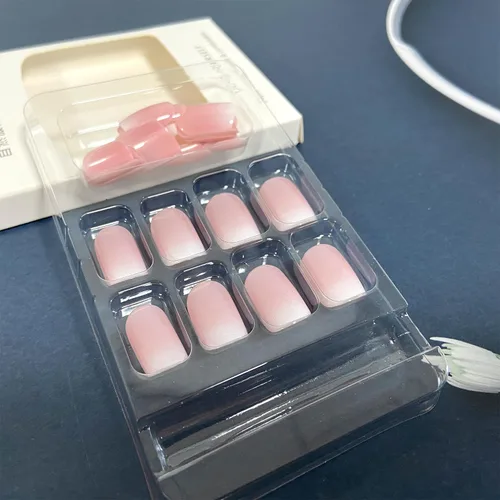 Vista 4 de Kit de uñas postizas cuadradas cortas y degradadas, color rosa, brillantes, reutilizables, con pegamento, de ajuste natural, uñas acrílicas