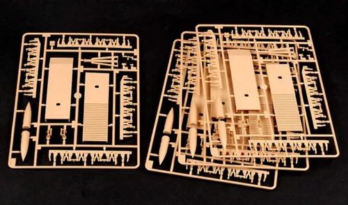 Vista 3 de Hobby Boss Kit de construcción alemán de 31.5 in K (E) modelo de vehículo 'Dora' para 14 años a 18 años