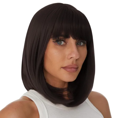 Vista 9 de Onpep Pelucas de cabello castaño rojizo con flequillo para mujer, longitud corta y recta, resistente al calor, peluca sintética resistente al calor