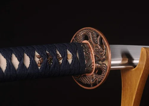 Vista 6 de Espada Katana Samurai, espada forjada a mano, acero de alto carbono 1095, práctica, corte real, afilada, hoja de espiga completa, Tsuba temática