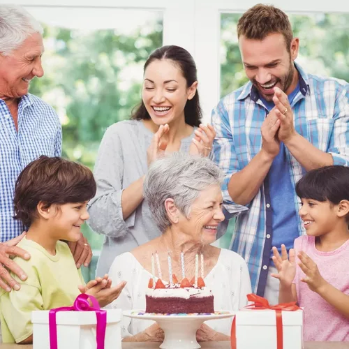 Vista 2 de PAERAPAK Regalos de cumpleaños para mujer, collar de cadena de plata de ley, collar de círculos de 30, 40, 50, 60, 70, 80, 90, collar de cumpleaños