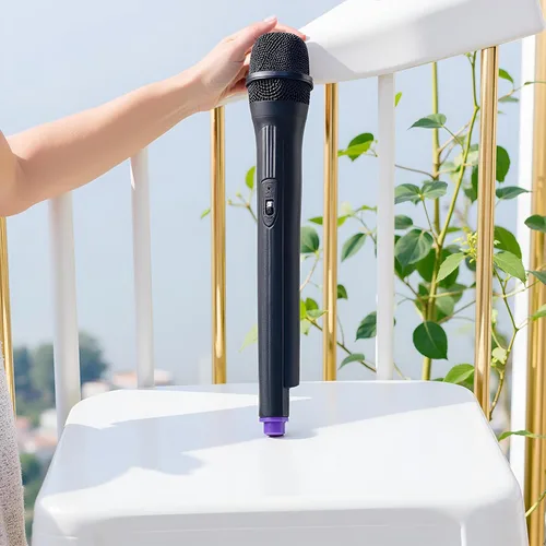 Vista 5 de Micrófono Falso de Plástico Micrófono Realista Simular Práctica de Habla Accesorio para Karaoke Divertido en el Escenario o Disfraz Accesorio