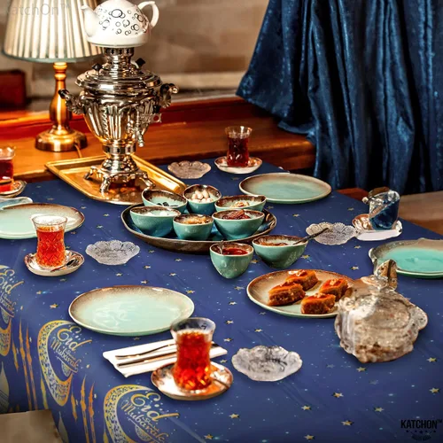 Vista 4 de KatchOn, Blue Eid Mubarak Mantel de 108 x 54 pulgadas, paquete de 3 manteles de Eid Mubarak para decoraciones de Eid para el hogar Decoraciones