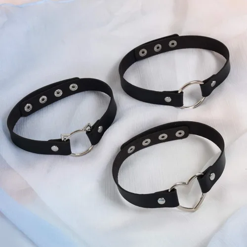 Vista 5 de Sinvini Gargantilla de cuero ajustable con corazón de amor punk PU collar gótico Egirl accesorios suave collar cadena para las mujeres