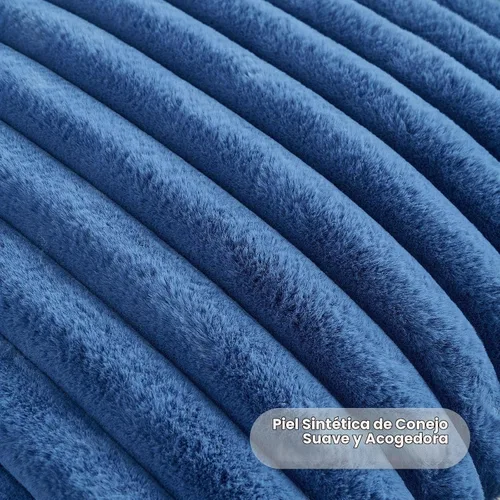 Vista 2 de FUTEI Pack of 2 Faux Fur Throw Pillow Covers 20x20 Inch, Navy Blue Azul marino