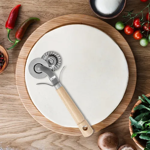 Vista 3 de Fantes Ravioli de pasta de doble hoja cortador de masa de pasta rueda de acero inoxidable con mango de madera de haya, el mercado italiano original