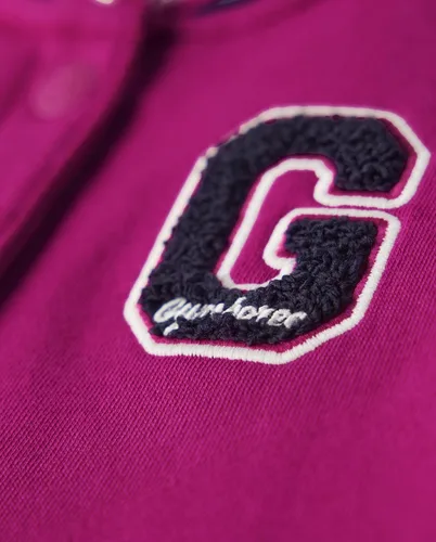 Vista 2 de Gymboree Chaqueta de otoño Varsity bordada para niñas y niños pequeños