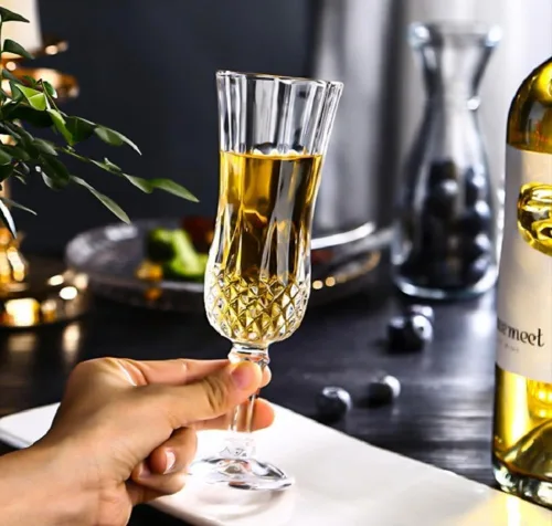 Vista 4 de Copas de champán, juego de copas de champán, juego de copas de vino blanco, copas de champán medianas de 5.4 onzas, juego de 3