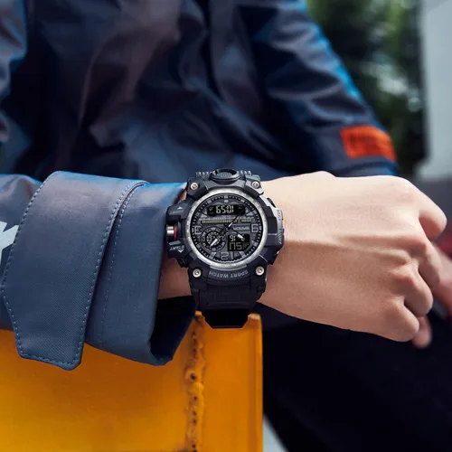 Vista 3 de WISHFAN Reloj militar para hombre, de doble pantalla, impermeable, deportivo, digital, muñeca grande, con alarma