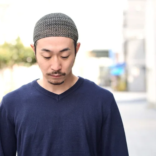 Vista 8 de CHARM Gorro Kufi de seda para hombre hecho a mano en Japón elástico