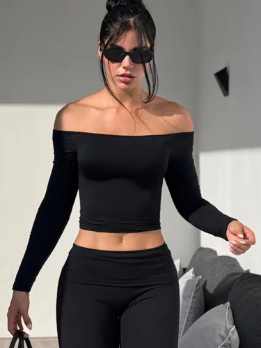 Vista 2 de YEOREO Sophie - Camisetas básicas de manga larga con hombros descubiertos para mujer, con doble forro, para salir Y2K Negro