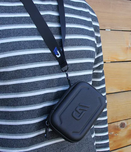 Vista 5 de CASEMATIX Funda de viaje compatible con el kit de micrófono inalámbrico DJI Mic 2 o original, protección de micrófono de solapa compacta para llevar