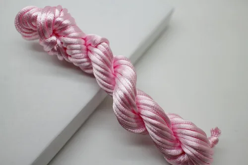 Vista 6 de Nuevo 20bundles 200Yards 0.098 in Satin/Rattail Cordón de seda para collar, pulsera, cordón de cuentas