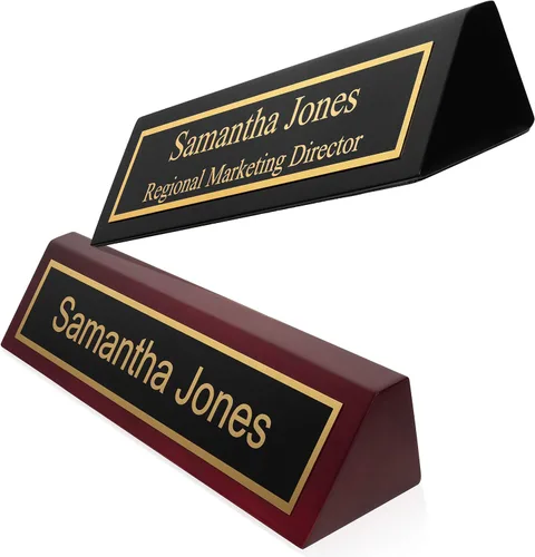 Vista 6 de Providence - Placa de identificación grabada con cuña de escritorio de madera personalizada Placa de nombre de escritorio, acabado de piano, 2