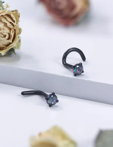 Vista 4 de Aretes de nariz de acero quirúrgico 316L, de 18 G, 0.71 oz, aretes de nariz hipoalergénicos con corazón de diamante, joyería para mujeres y hombres