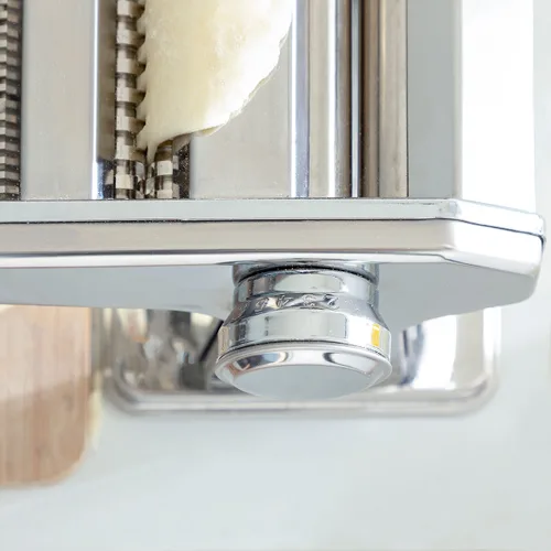 Vista 8 de Máquina para Hacer Pasta Fresca con Recetas Frashta InnovaGoods