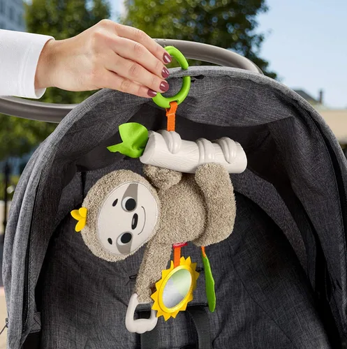 Vista 7 de Fisher-Price Juguete para Bebé Perezoso Slow Much Fun para Cochecito, Actividad de Viaje con Movimiento y Detalles Sensoriales para Recién Nacidos