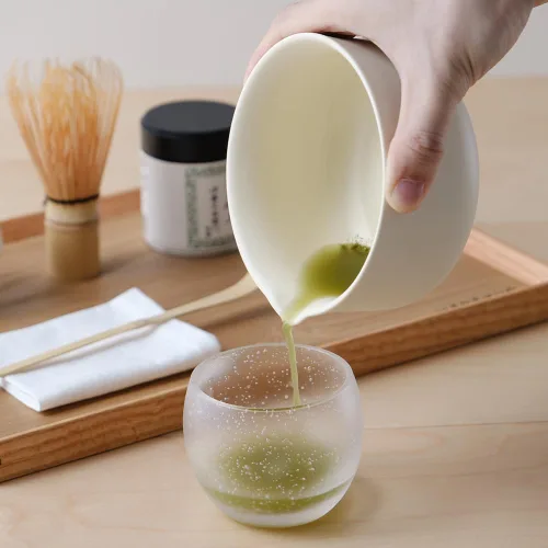Vista 8 de WENSHUO Kit Matcha - Juego de batidor matcha premium con herramientas tradicionales de bambú, juego de té matcha ideal para el hogar (crema)