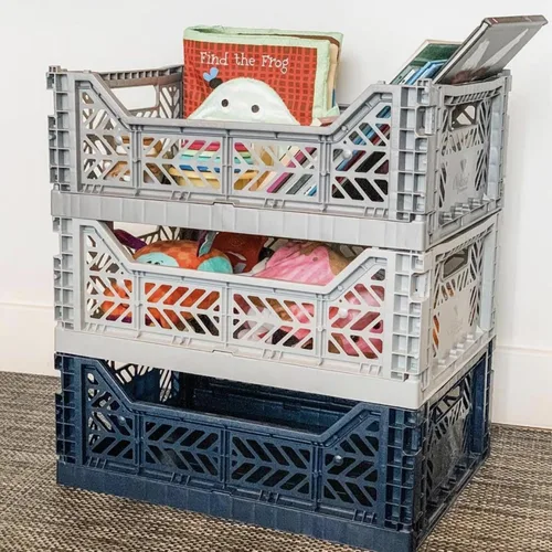 Vista 5 de AYKASA Contenedor de almacenamiento plegable, caja apilable de plástico, caja de leche (mediano, azul bebé)