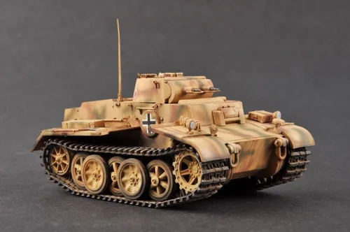 Vista 10 de Hobby Boss VK18.01 Alemán Pz.Kpfw.I Ausf.F Kit tardío