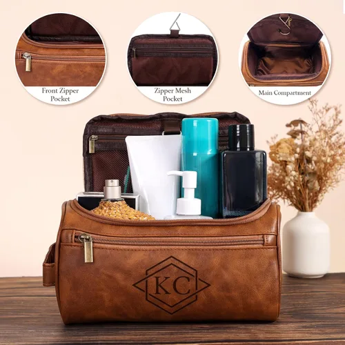 Vista 4 de Neceser de Cuero Personalizado para Hombres, Kit de Viaje Dopp Grabado Personalizado, Regalo de Iniciales de Nombre Personalizado para Padrinos