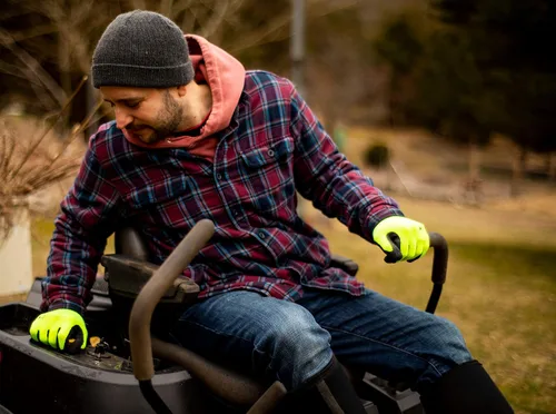 Vista 8 de G & F 1516 - Paquete de 12 pares de guantes premium de trabajo y jardinería de alta visibilidad para hombres y mujeres, guantes con palma y dedos