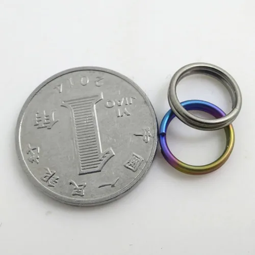 Vista 3 de 10 llaveros de aleación de titanio, accesorios de llavero EDC para herramientas pequeñas, mini conectores