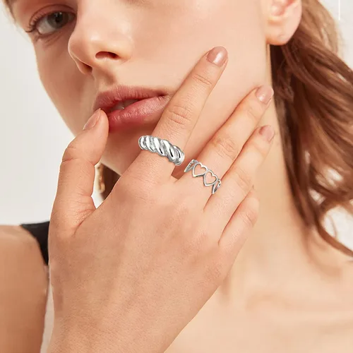 Vista 2 de FIBO STEEL Juego de 16 anillos gruesos de cúpula dorada para mujer, chapados en oro de 18 quilates, trenzados, trenzados, apilables, redondos