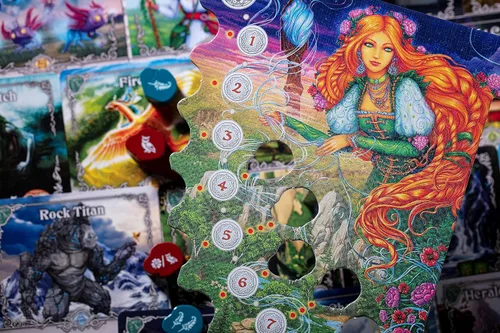 Vista 6 de Fabled The Spirit Lands 1-5 jugadores Edades 14 en adelante Fantasía Estrategia Tiempo promedio de juego 40-75 minutos
