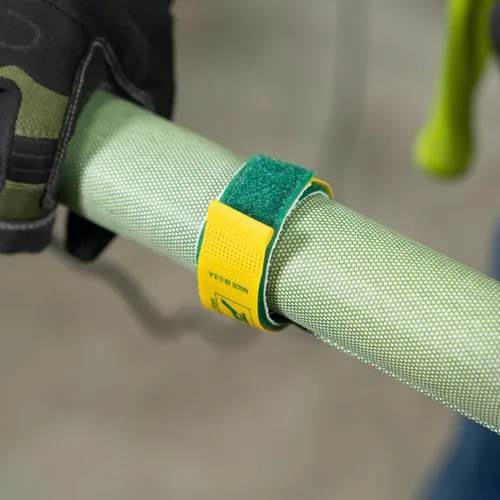Vista 11 de Greenlee 860-1-1/2 Manta de Calentamiento de PVC con Control de Temperatura para Conductos de PVC de 1/2" a 1-1/2", 120 Voltios, 200 Vatios