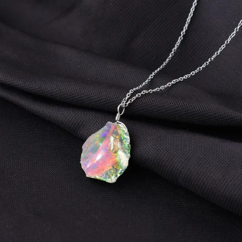 Vista 2 de Collar delicado de plata con piedra áspera de ópalo