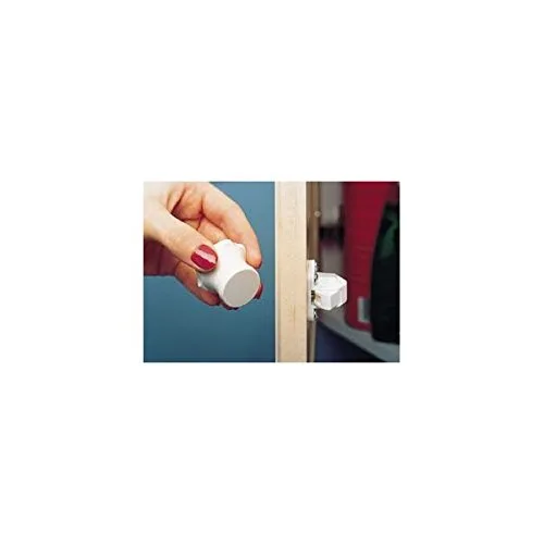 Vista 2 de Rev-A-Shelf Llave magnética extra fuerte Tot Lok