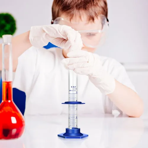 Vista 8 de Cilindro graduado de vidrio grueso para medir líquidos, cilindros de laboratorio con base de plástico antideslizante y protectores de parachoques