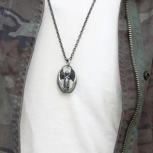 Vista 5 de MYNCBD Collar de alas de ángel vintage para hombres y mujeres, diseño vintage personalizado de nicho unisex, colgante, joyería de amuleto genial