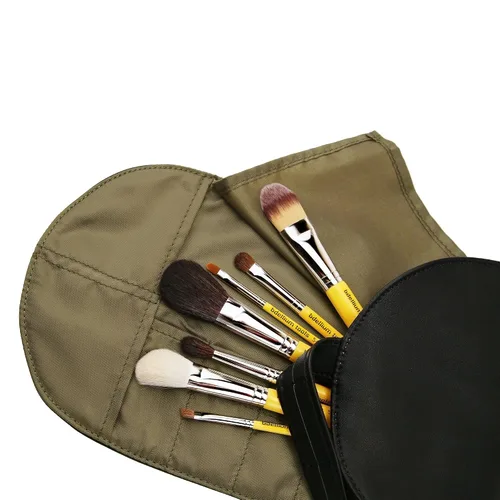 Vista 4 de Bdellium Tools Profesional Maquillaje Línea de Viaje Básico 7pc. Juego de cepillos con bolsa enrollable