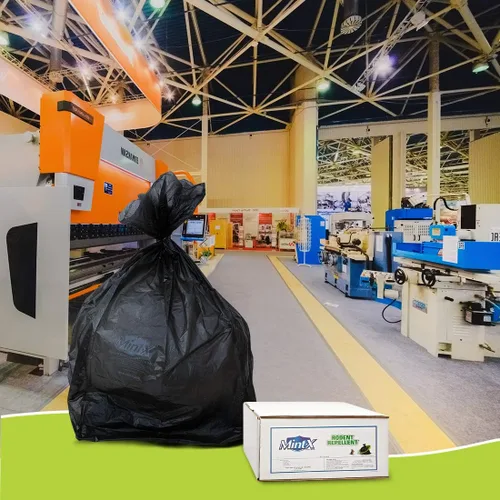 Vista 6 de Mint-X Bolsa de basura repelente de roedores, 0.866 mil, alta densidad, sello estrella, 60 pulgadas de alto x 38 pulgadas de largo, 60 galones
