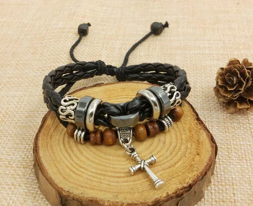 Vista 11 de Suyi brazalete ajustable con varias capas, de cuero tejido trenzado con cruz. Pulsera tipo esclava.