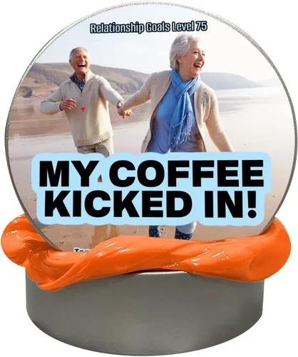 Vista 2 de My Coffee Kicked in Stress Putty - Juguete antiestrés para adultos para bebedores de café, regalos de broma para amantes de la cafeína, regalos