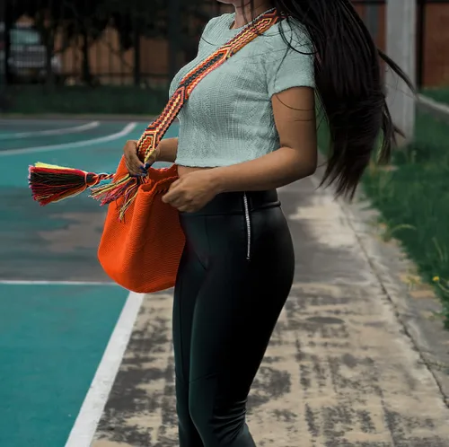 Vista 6 de Wayuu Classic Boho Collection - Bolso de mano tejido de ganchillo para playa