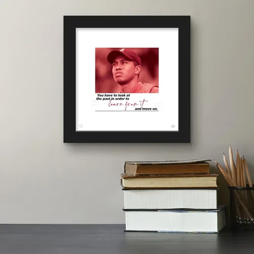 Vista 4 de Trends International Gallery Pops Tiger Woods - Arte de pared con frase "Learn from it", versión enmarcada en negro, 12 x 12 pulgadas Versión
